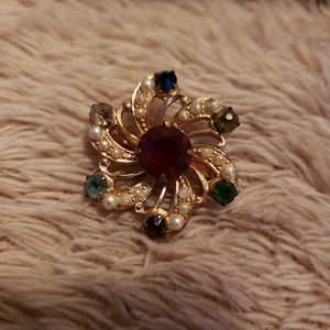 Birthstone brooch